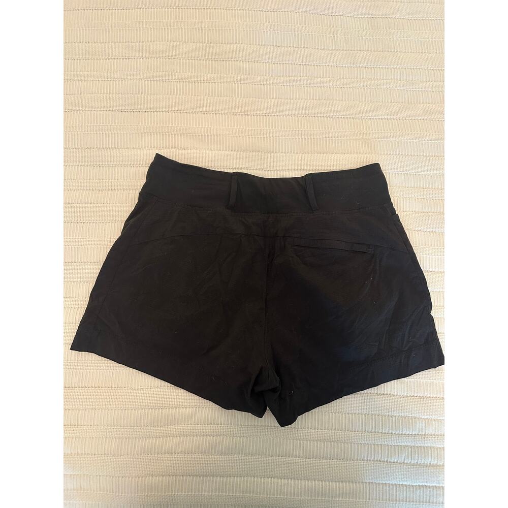 Athleta 8 Trekkie North Shorts - Picture 2 of 4
